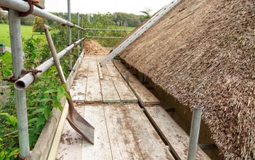 advantages of Little Somerford thatch roofing